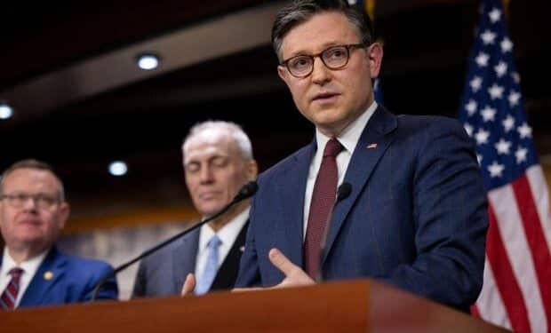 Congress barrels toward shutdown deadline with few signs of progress