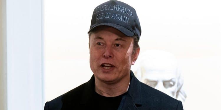How Trump’s federal “buyout” offer compares with Musk’s 2022 Twitter takeover