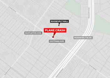 Watch live: Plane crash in Philadelphia, 6 people on board; massive emergency response