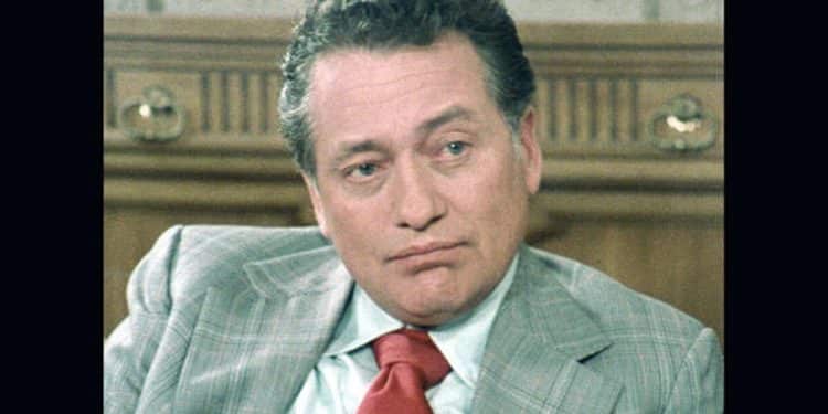 Clint Hill: “Secret Service Agent Number 9” | 60 Minutes Archive