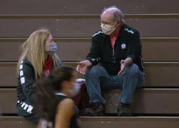 Sportswriter Dave Kindred: “Kindred in the Bleachers” | 60 Minutes Archive