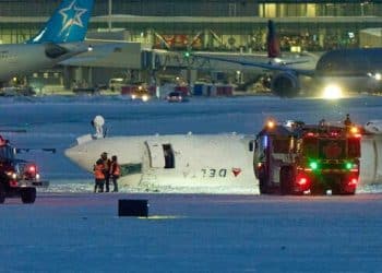Delta releases info about crew for flight that crashed, flipped in Toronto