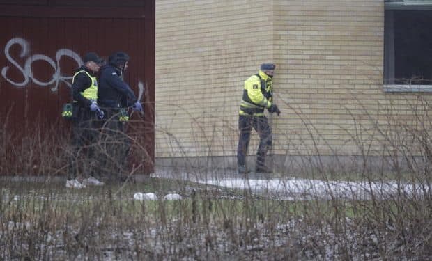 Swedish police say 5 people shot at school in city of Orebro
