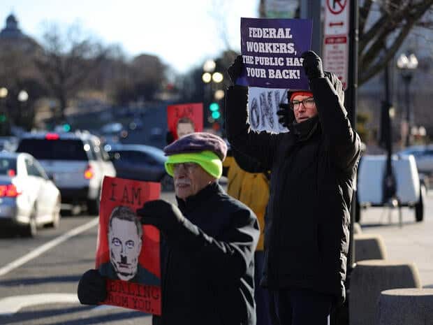 Washington-DC-Anti-DOGE-Protest-US-Health-and-Human-Services-Off