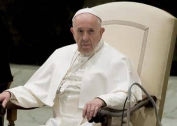 Pope Francis had peaceful night, Vatican says