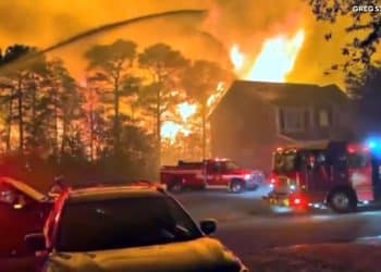 Wildfires break out in the Carolinas
