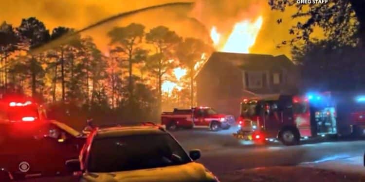 Wildfires break out in the Carolinas