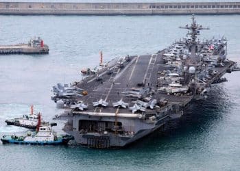 U.S. aircraft carrier arrives in South Korea in show of force