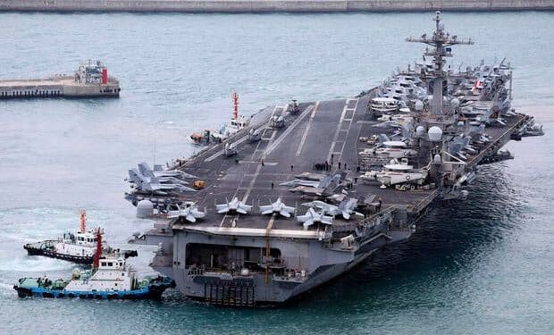 U.S. aircraft carrier arrives in South Korea in show of force