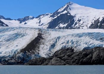 3 skiers buried in over 40 feet of snow after Alaska avalanche