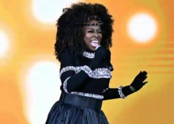Artist behind “Wish I Didn’t Miss You,” Angie Stone, dies in car crash