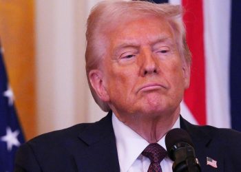 Federal employees received a new email about weekly tasks. Here’s how agencies responded.