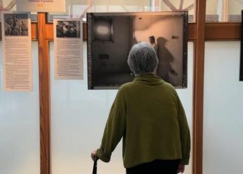 Inside a gallery that remembers the forced Japanese internment