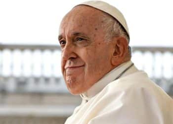 Pope Francis in stable condition, no new respiratory episodes