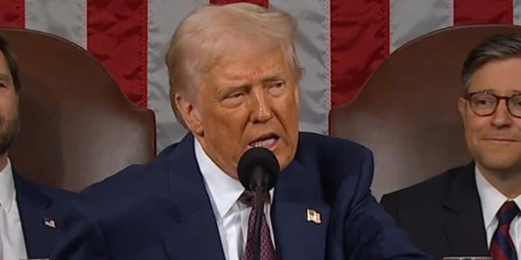 Trump says his administration is “reclaiming the Panama Canal”