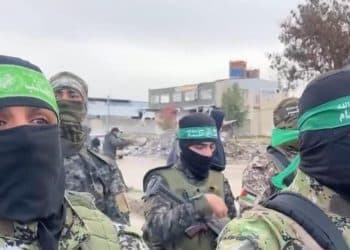 Trump threatens Hamas with a “last warning”