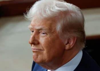 What Trump says Canada, Mexico can do to stop tariff threat