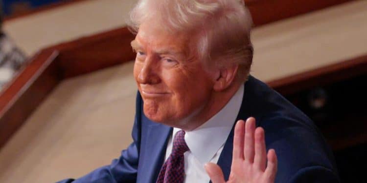 White House announces tariffs pause for U.S. automakers