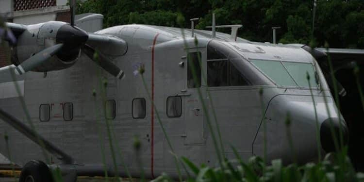 Finding the plane used for Argentina’s dictatorship-era “death flights” | 60 Minutes