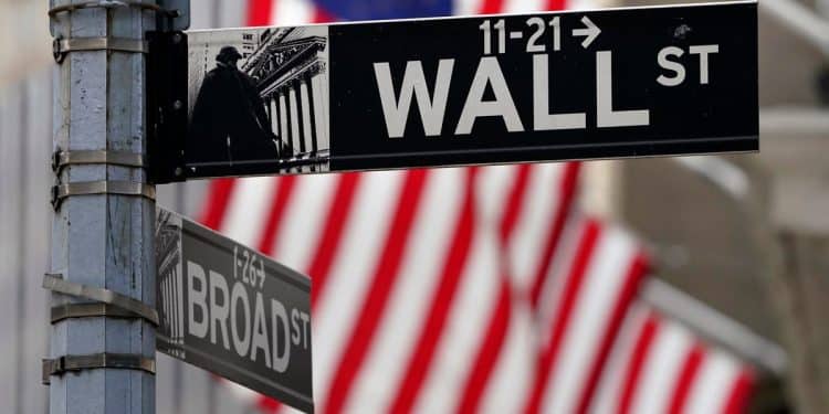 Stocks are falling again, heading for fifth weekly loss — here’s why