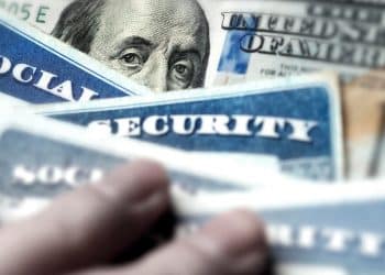 Social Security to curtail some toll-free phone services