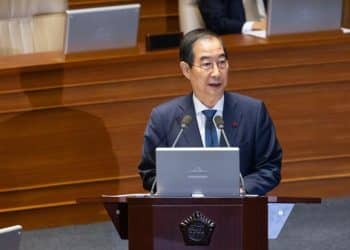 South Korean court overturns impeachment of Prime Minister Han Duck-soo