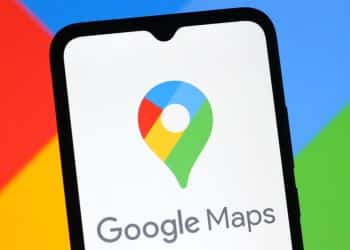 Google finds 10,000 fake listings on Google Maps, sues alleged scammers