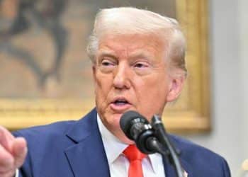 Trump signs executive order yanking security clearances of Perkins Coie lawyers