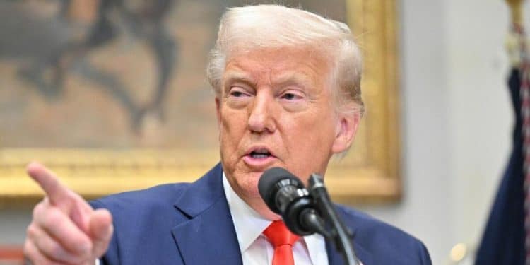 Trump signs executive order yanking security clearances of Perkins Coie lawyers