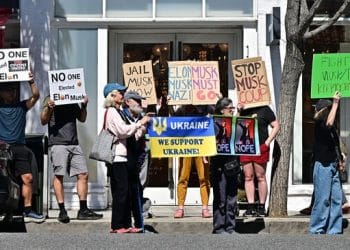 Tesla facilities across the country attacked in protest of Elon Musk
