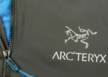 Outdoor brands think you’re dumb, don’t let them mislead you. Same gear, no logo, 80% cheaper.